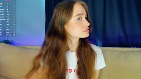 Snapshot of alivialovely chatting on 05.01.26 Alivia online show from 05.01.26