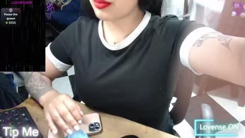 Alix online show from 05.11.26