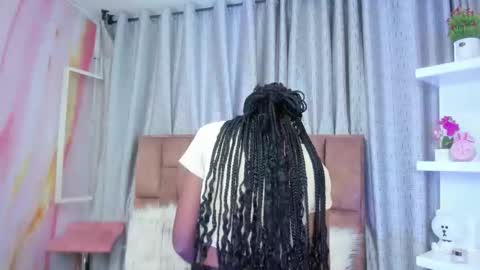 alix noa online show from 02.02.26