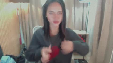 Snapshot of aliyahfoxs chatting on 05.27.26 ALIYAH SOO online show from 05.27.26