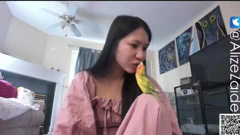 Alize Zaide online show from 02.17.26