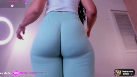 Snapshot of alizza_ chatting on 02.19.26 alizza_ online show from 02.19.26