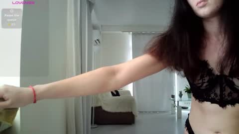Snapshot of alkh_amare chatting on 08.04.26 Amare online show from 08.04.26