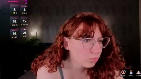 Snapshot of alla_dream chatting on 06.26.26 Alla online show from 06.26.26