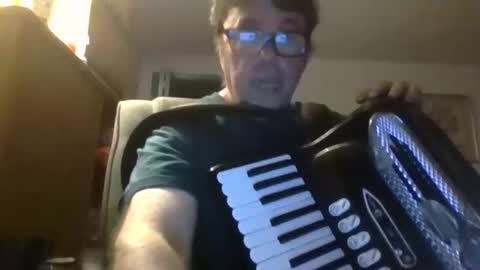 AllanaStar online show from 10.06.25