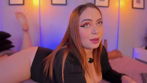 Snapshot of allasska_ chatting on 02.09.26 Laura online show from 02.09.26