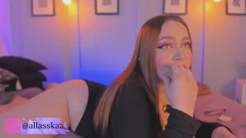 Snapshot of allasska_ chatting on 02.17.26 Laura online show from 02.17.26