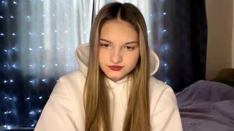 Snapshot of allenefeela chatting on 01.17.26 Emily online show from 01.17.26