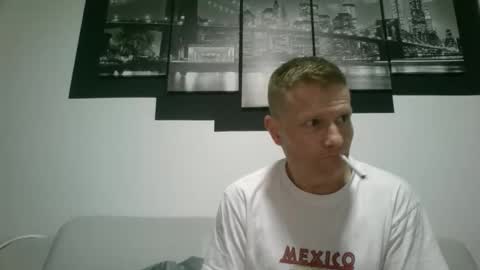 Snapshot of alles594462 chatting on 11.29.25 alles594462 online show from 11.29.25