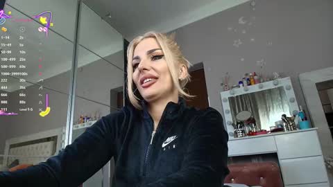 Snapshot of allesya23 chatting on 12.04.25 onlyfansallesya23 online show from 12.04.25