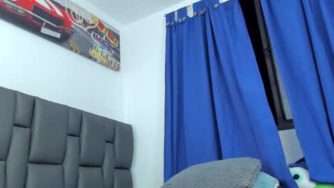 Snapshot of allexserrano chatting on 01.15.25 Allex online show from 01.15.25