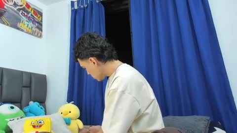 Snapshot of allexserrano chatting on 02.04.25 Allex online show from 02.04.25