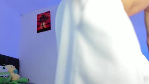 Snapshot of allexserrano chatting on 03.09.26 Allex online show from 03.09.26