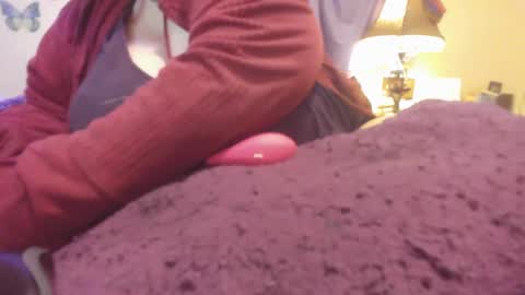 Alli Kat online show from 12.17.24