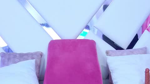 Allicia online show from 01.15.25