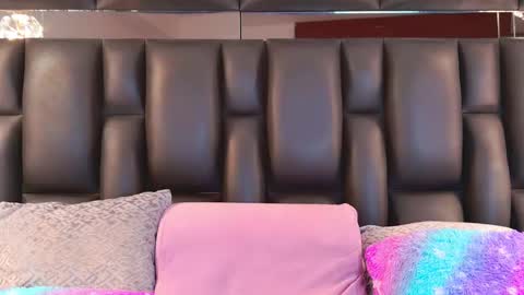 Allicia online show from 02.25.25