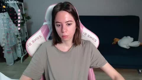 Snapshot of allie_hazie chatting on 02.28.26 alice online show from 02.28.26