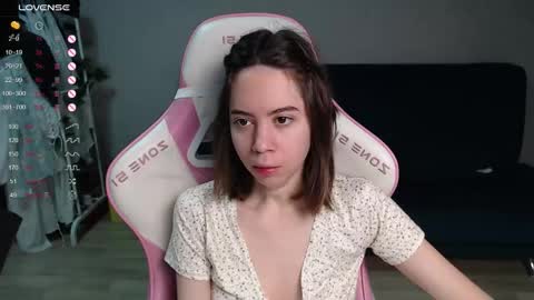 Snapshot of allie_hazie chatting on 03.13.26 alice online show from 03.13.26