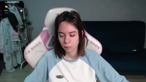 Snapshot of allie_hazie chatting on 03.14.26 alice online show from 03.14.26