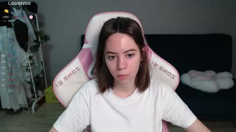 Snapshot of allie_hazie chatting on 03.15.26 alice online show from 03.15.26