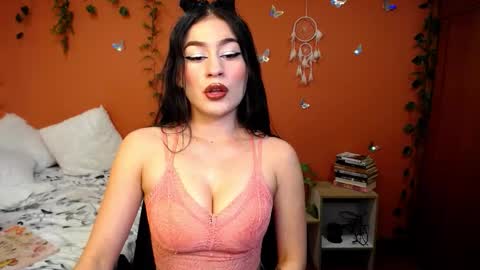 Allie  online show from 10.07.25