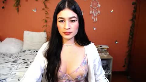 Allie  online show from 11.06.25