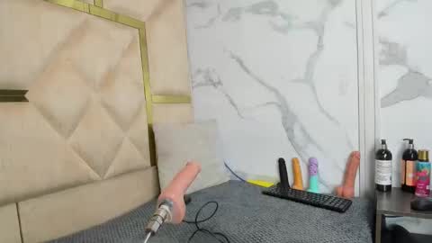 allison_69ts online show from 11.13.25