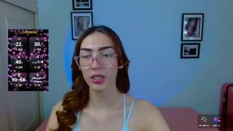 Snapshot of allisonblossom chatting on 11.18.25 online show from 11.18.25