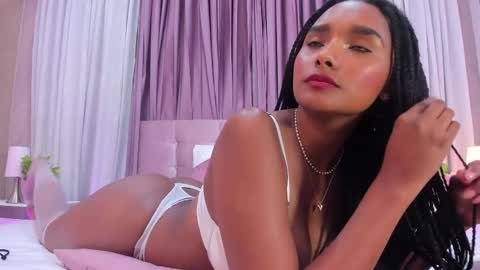 Snapshot of allisonn_bell chatting on 02.12.25 Allison online show from 02.12.25