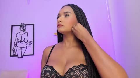 Snapshot of allisonn_bell chatting on 10.25.25 Allison online show from 10.25.25