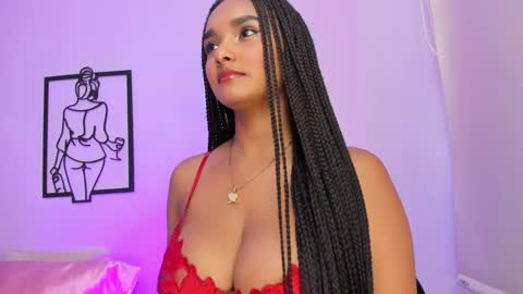 Snapshot of allisonn_bell chatting on 12.02.25 Allison online show from 12.02.25