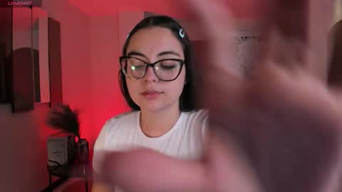 Snapshot of allisonrogersx chatting on 02.08.26 Allison Rogers online show from 02.08.26