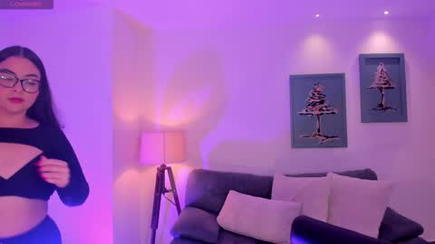 Snapshot of allisonrogersx chatting on 02.21.26 Allison Rogers online show from 02.21.26