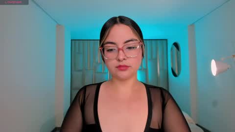 Snapshot of allisonrogersx chatting on 05.28.26 Allison Rogers online show from 05.28.26
