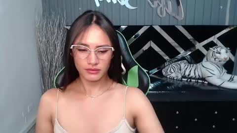 Allisson online show from 02.04.25