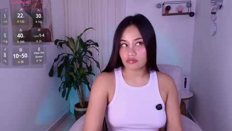 Allisxn Fox online show from 02.10.26