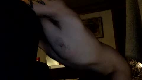 Snapshot of allitrunnin chatting on 10.25.25 allitrunnin online show from 10.25.25