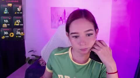Snapshot of alloy_tiny chatting on 05.21.26 alloy_tiny online show from 05.21.26