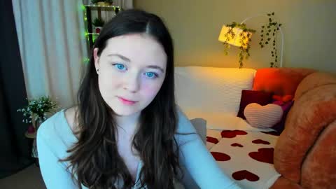 alluringeyess online show from 06.07.26