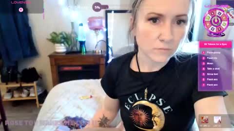 Alluring Pixie online show from 02.02.26