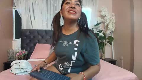 alluz_mature online show from 03.21.26