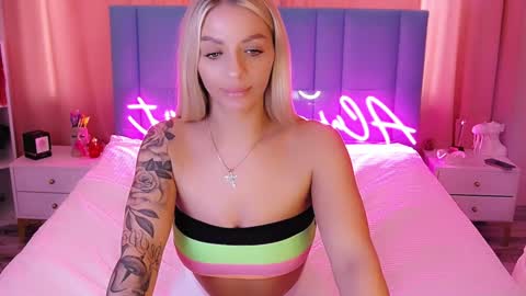 AlwaysHot online show from 01.10.25