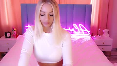 AlwaysHot online show from 01.31.25