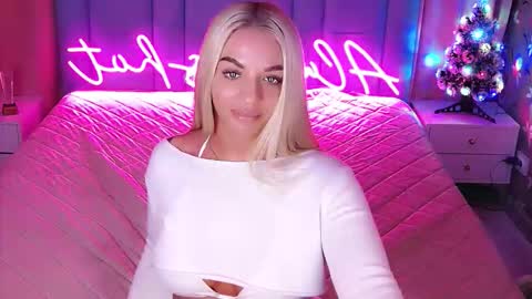 AlwaysHot online show from 01.11.26