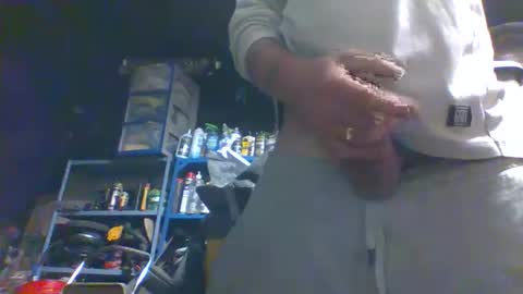 Snapshot of allwolf0323 chatting on 10.10.25 allwolf0323 online show from 10.10.25