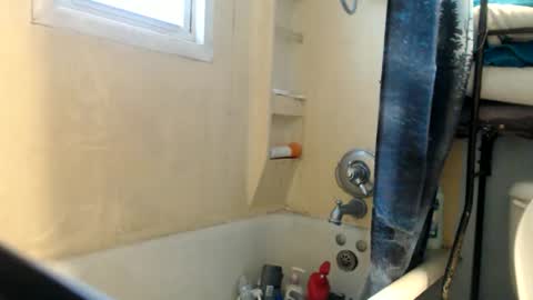 Snapshot of allwolf0323 chatting on 01.08.26 allwolf0323 online show from 01.08.26