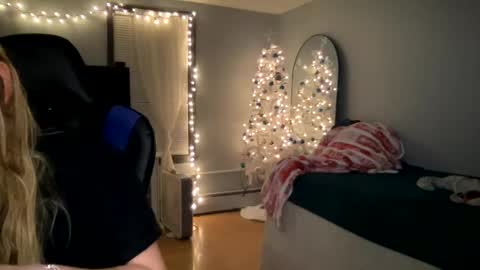 allyanalangel online show from 12.29.24