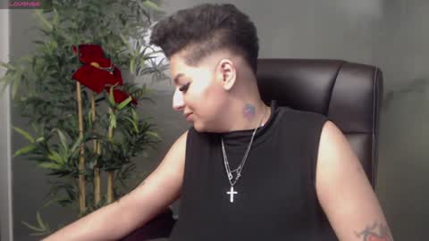 Snapshot of allyiah chatting on 12.06.24 online show from 12.06.24