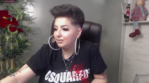 Snapshot of allyiah chatting on 12.06.24 online show from 12.06.24