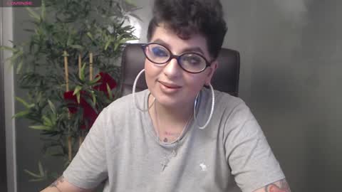 Snapshot of allyiah chatting on 12.20.24 online show from 12.20.24